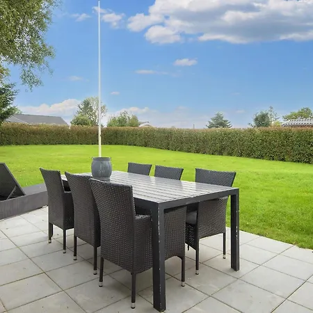 6 Person In Haderslev-by Traum